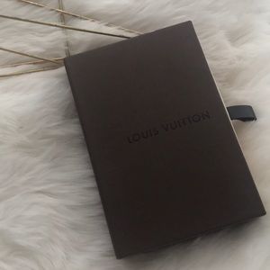 Louis Vuitton card (or men’s wallet) holder/box